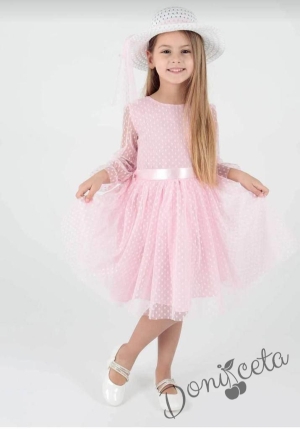 Официална детска рокля на точки в розово от тюл, дълъг ръкав, коланче и капела Хейли