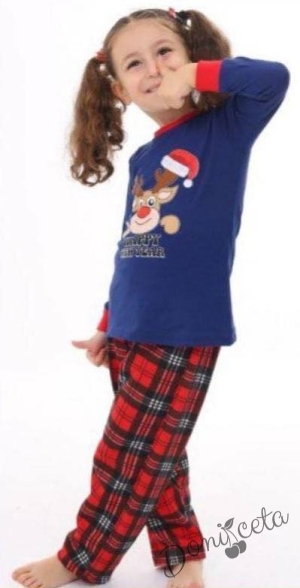 Коледна бебешка/детска пижама в тъмносиньо с дълъг ръкав с еленче с надпис и долнище в каре 93300447 1