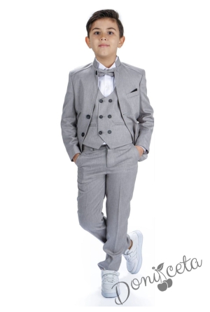 Официален костюм за момче от 5 части  с двуредово закопчаване в сиво 1