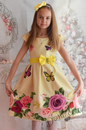 Детска рокля в жълто на цветя с пеперуди 1