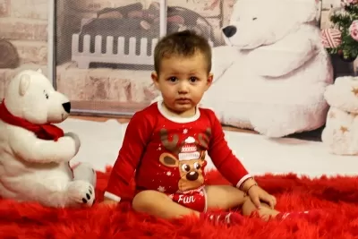  КОЛЕДНИ БЕБЕШКИ БОДИТА ЗА МОМЧЕ И МОМИЧЕ