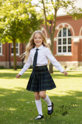 Комплект от 3 части карирана плисирана пола до коляното с бяла изчистена риза и карирана вратовръзка, подходящ и за ученическа униформа