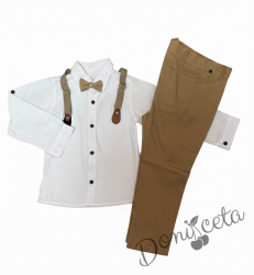 Комплект от панталон, папийонка и тиранти в бежово и бяла риза.