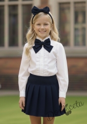 Комплект за момиче от 3 части-пола Гери в тъмносиньо, риза с дълъг ръкав в бяло с къдрички, панделка за риза в тъмносиньо