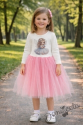 Детска ежедневна рокля с дълъг ръкав в екрю и розово красива илюстрация на малка фея