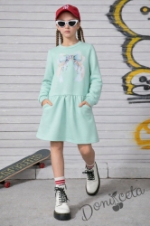 Детска спортна рокля с дълъг ръкав в тюркоаз с джобчета