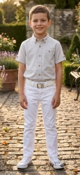 Комплект за момче състоящ се от бял панталон и риза в бежов цвят 