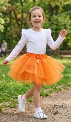 Комплект от 2 части-детска туту пола пачка в оранжев цвят блузка с дълъг ръкав в бяло с къдрички на рамената 