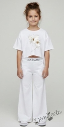 Комплект за момиче от блузка с къс ръкав в бяло с пеперуда и цвете и панталон