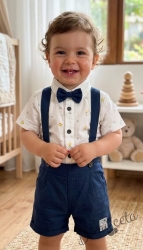 Комплект за момче от 3 части - риза в бяло с орнаменти с къс ръкав, къси панталони тип гащеризон и папийонка в  тъмносин цвят