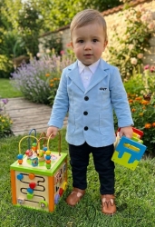 Детско или бебешко сако за момче в светлосиньо с джобове от колекция Светлосияна
