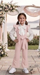 Комплект от елегантен детски дълъг гащеризон за момиче в розово с къдрички с блуза с панделка