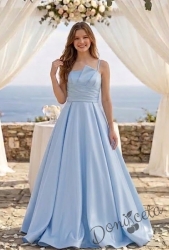 Дълга официална детска рокля Лара с асиметрично деколте в светлосиньо