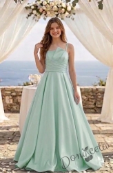 Дълга официална детска рокля Лара с асиметрично деколте в зелено