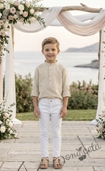 Детски комплект за момче от 2 части-риза с дълъг ръкав в бежово без яка и панталон в бяло