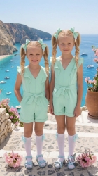 Лете детски къс гащеризон за момиче в тюркоаз с къдрички 