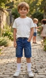 Детски къси дънки за момче в тъмносин цвят