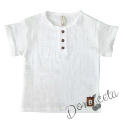 Детска блуза за момче от муселин в бяло с къс ръкав