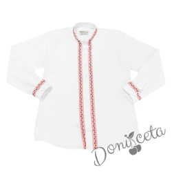 Детска риза с дълъг ръкав за момче в бяло без яка с фолклори/етно мотиви