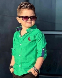 Детска риза в зелено с дълъг ръкав за момче с емблема