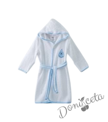 Детски халат за баня в бяло с качулка, джобчета и картинка