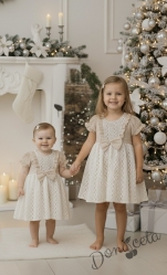 Бебешка рокля с къс ръкав от дантела в бежово с панделка и къдрички от колекция Бежина