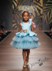 Коледна детска рокля в светлосиньо с тюл и панделка в златисто