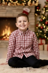 Детски комплект за момче от 2 части-риза в червено на квадратчета и панталон в черно