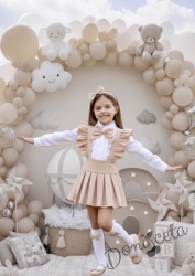 Комплект за момиче от 3 части- сукман Гери в бежово с плисирана пола, риза в бяло с дълъг ръкав и къдрички и панделка в  бежово