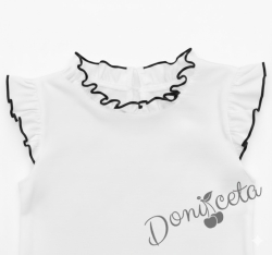 Комплект от пола Гери и сако в черно, тениска в бяло с къс ръкав обкрайчена с черно и чорапи с панделка