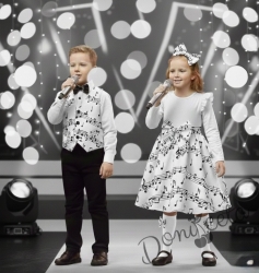 Елек за момче  в бяло и  черно с ноти с папийонка 