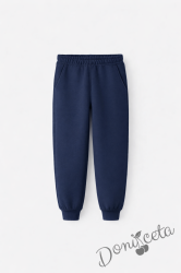 Детско неватирано долнище на анцуг за момче в тъмносиньо, подходящо е и за ученическа униформа 