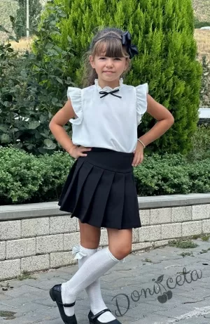 Детски комплект за момиче от пола в черно Калина и блузка с къс ръкав с панделка в черно3