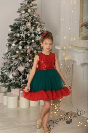 Коледна детска рокля в червено с тюл в зелено и панделка на гърба