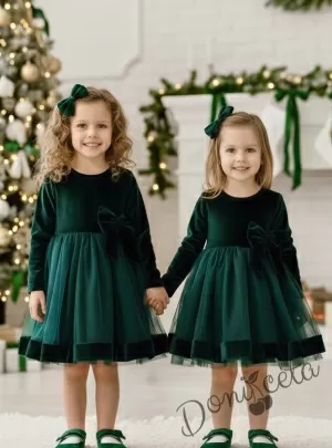 Детска рокля в зелено от плюш клош с тюл и панделка Тая и фиба за коса