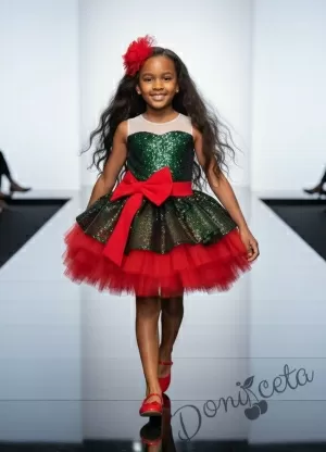 Коледна детска рокля с пайети в зелено с голяма панделка и тюл в червено с фиба за коса Венета