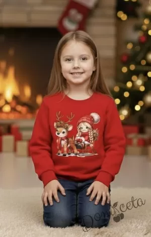 Коледна ватирана блуза с еленче и момиченце в червено 