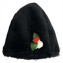 Мъжки или детски калпак за момче/мъж с рози и листа в черно за носия
