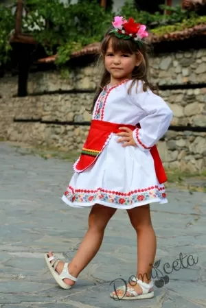 Детска народна носия 17-комплект пола, риза и престилка с фолклорни/етно мотиви 