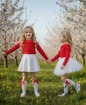 Комплект за момиче от 2 части- туту пола с богат тюл в бяло с панделка отпред и блуза с дълъг ръкав в червено с дантела