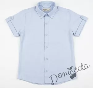 Детска риза с къс ръкав за момче в светлосиньо с сини копчета