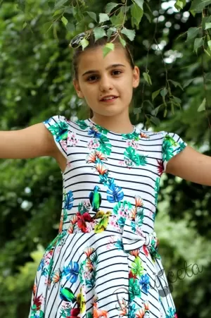 Лятна детска рокля с фламинго и цветя