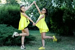 Летен комплект от туника с къси панталони в черно 