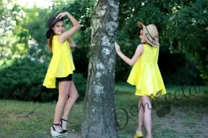 Летен комплект от туника с къси панталони в черно 