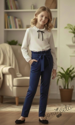 Комплект от 2 части- панталон в тъмносиньо с ластик и колан и риза в бяло с панделка