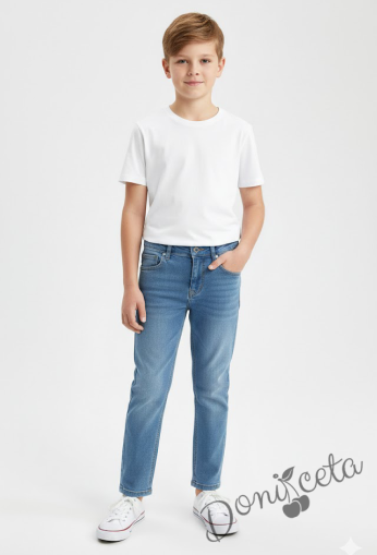 Детски дълги дънки в светлосиньо за момче 