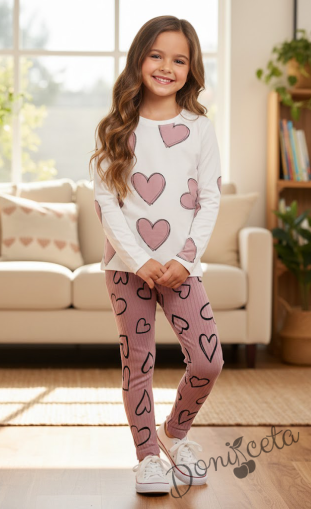 Комплект за момиче от 2 части- блуза в бяло със сърца и рипсен панталон в пепел от рози