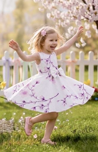 Детска или бебешка рокля клош в бяло на нежни лилави орхидеи тип клош Рали