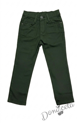 Детски модерен панталон в маслинено зелено за момче