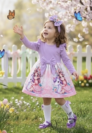 Детска рокля в лилаво с дълъг ръкав с къдрички, панделка и картинка на момиченце 